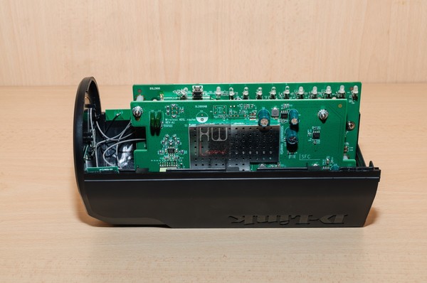 D-Link_DSL-3590L_-_Uno_sguardo_allinterno_-_2