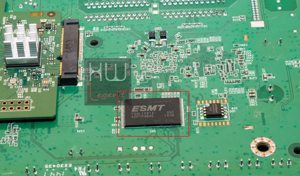 D-Link_DSL-3590L_-_Uno_sguardo_allinterno_-_9aa