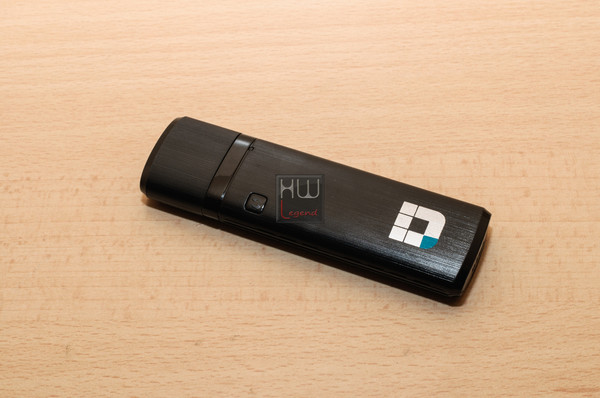D-Link_DSL-3590L_-_Uno_sguardo_da_vicino_-_8