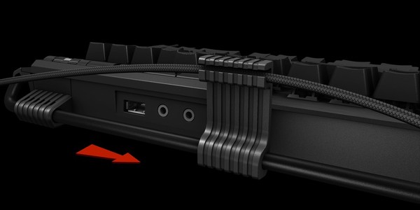 G.SKILL_KM780RGB_e_KM780MX_della_serie_Ripjaws_-_5