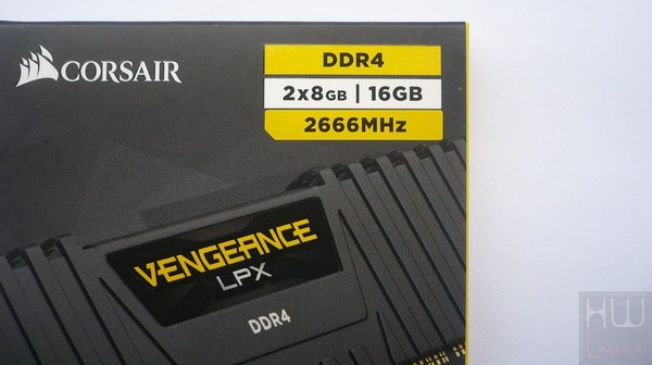 007a-corsair-vengeance-lpx-ddr4-foto-confezione-fronte-dettagli