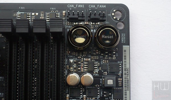 030a-asrock-z170-foto-scheda-pulsanti-power-reset-onboard