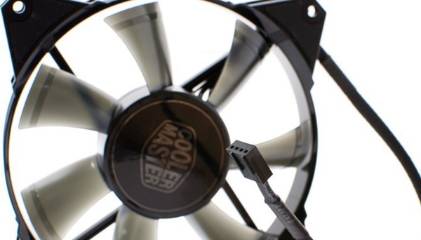 Cooler_Master_Nepton_140XL_-_ventole_-_6a