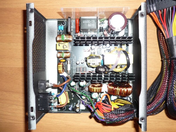 Enermax_MAXPRO_700_-_Analisi_Interna_-_1