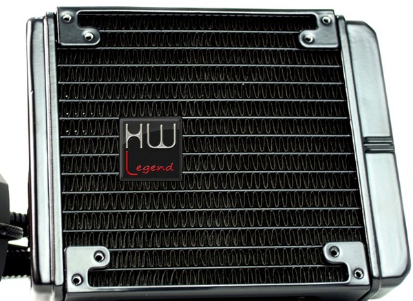 Uno_sguardo_Cooler_Master_Nepton_140XL_-_Uno_sguardo_da_vicino_-_5