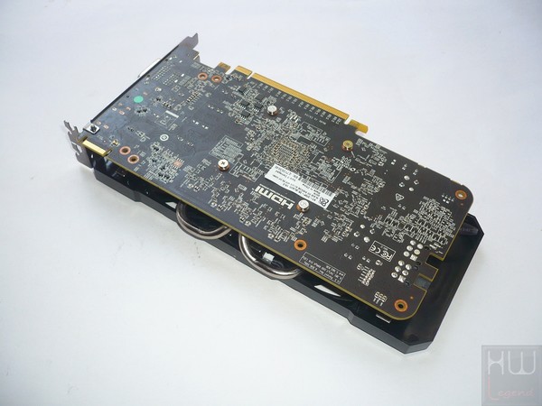 030-xfx-r7-370-be-foto-scheda-retro-varie