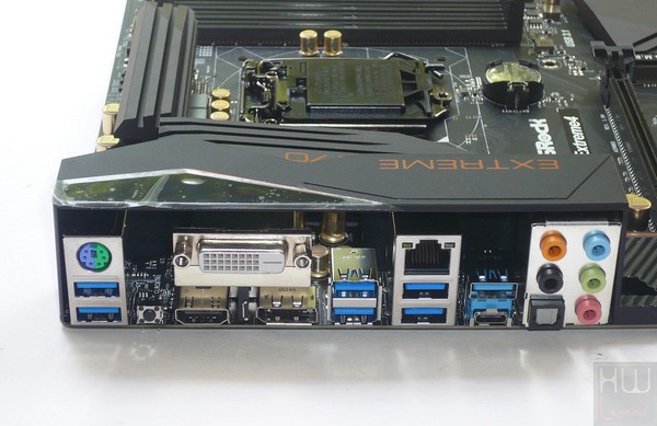 046-asrock-z170-foto-scheda-pannello-posteriore-IO