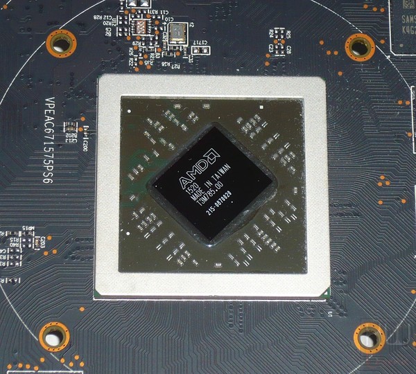 047-xfx-r7-370-be-foto-scheda-gpu-pitcairn