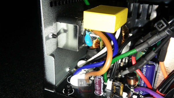 Deepcool_DQ750ST_-_Analisi_interna_-_2