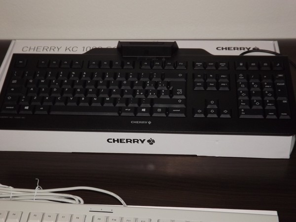 Evento_di_prentazione_in_Italia_elle_nuove_tastiere_Cherry_-_6