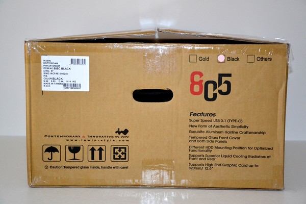 In_Win_805_-_Packaging_e_Bundle_-_2