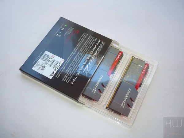 010-gskill-trident-z-ddr4-foto-confezione-interno