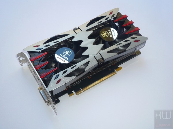 053-inno3d-gtx950-ichill-foto-scheda-fronte-varie