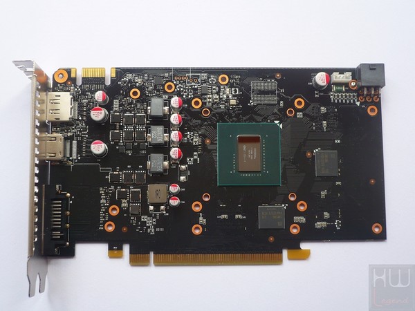 075-inno3d-gtx950-ichill-pcb-scheda