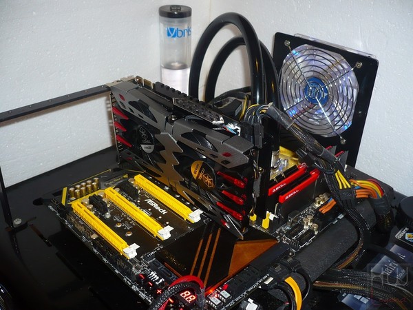 082-inno3d-gtx950-ichill-foto-sistema-prova