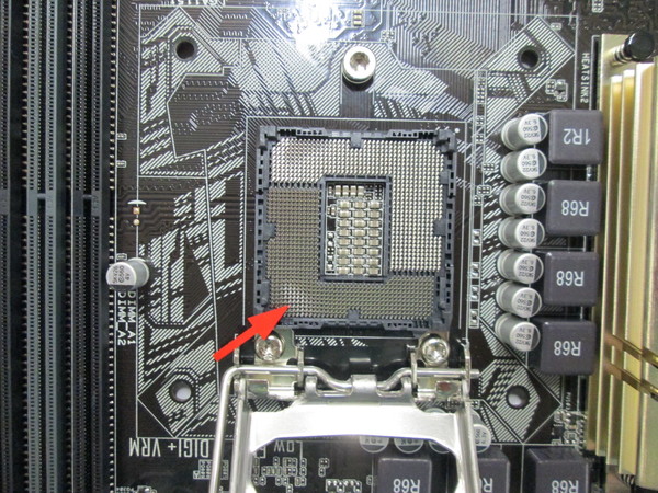 CPU_Intel_Skylake_rotta_-_1