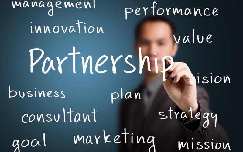 partnership_HW_Legend_-_ABACO_International_-_1a