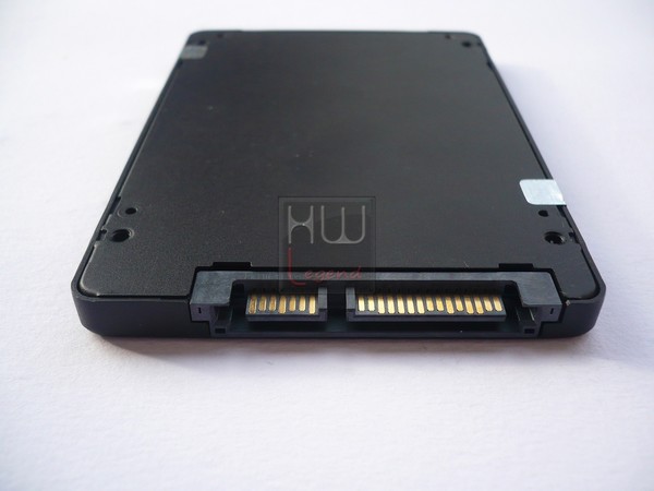 031a-corsair-force-ls-ssd-240gb-foto-ssd-retro