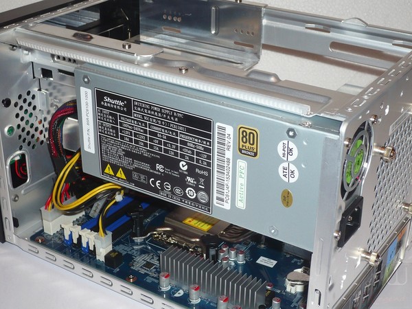 059-shuttle-sh170r6-foto-minipc-alimentatore