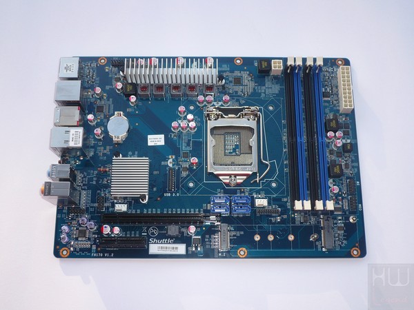 065-shuttle-sh170r6-foto-minipc-scheda-madre-fronte