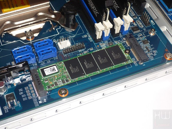 086-shuttle-sh170r6-foto-minipc-installazione-componenti-ssd-m2