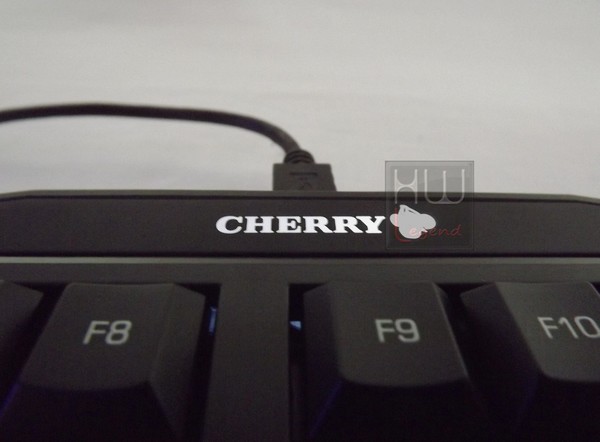Cherry_MX_Board_3.0_-_Uno_sguardo_da_vicino_-_5