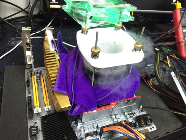 Intel_Core_i7-6700K_Skylake_-_7007_MHz_-_1