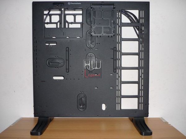 Thermaltake_Core_P5_e_Smart_DPS_G_650_-_Uno_sguardo_allinterno