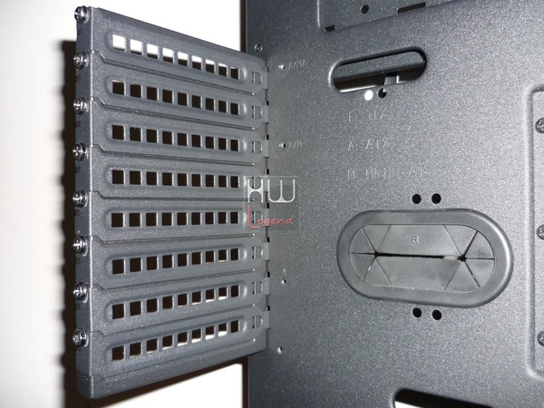 Thermaltake_Core_P5_e_Smart_DPS_G_650_-_Uno_sguardo_allinterno_-_9