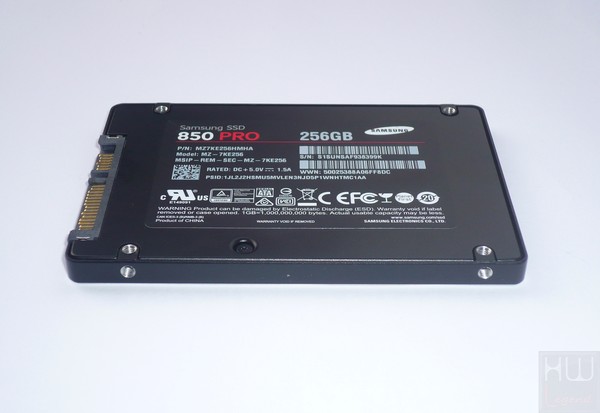 024-samsung-850pro-ssd-foto-ssd-retro