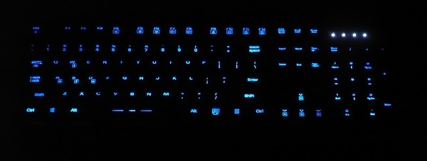 033-sharkoon-k20-foto-tastiera-particolare-retroilluminazione
