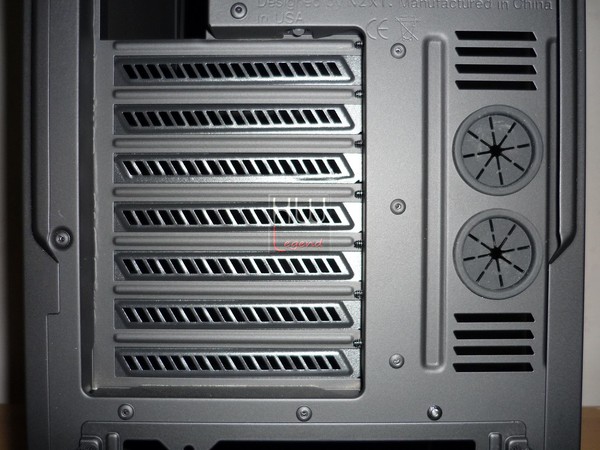 NZXT_H440_Special_Edition_-_Uno_sguardo_allesterno_-_12