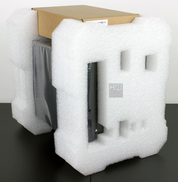 asustor_as6104t_confezione_interno1