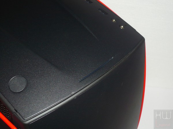043-nzxt-manta-itx-foto-case-dettaglio-IO
