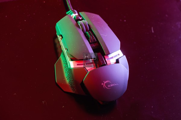 G.SKILL_Ripjaws_MX780_RGB_-_Uno_sguardo_da_vicino_-_4