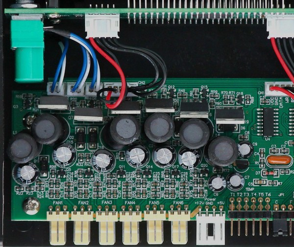 Reeven_Six-Eyes_II_Design_-_12