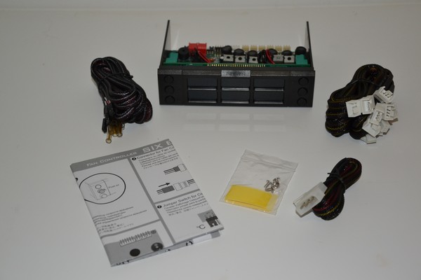 Reeven_Six-Eyes_II_Fan_Controller_-_Confezione_e_Bundle_-_10