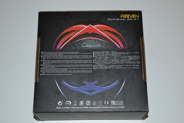 Reeven_Six-Eyes_II_Fan_Controller_-_Confezione_e_Bundle_-_4