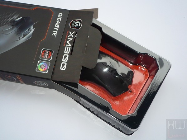 019-gigabyte-xm300-mouse-foto-confezione-interno