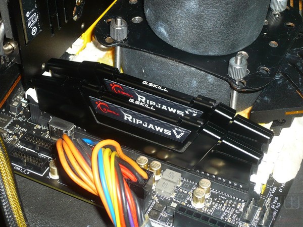 029-gskill-ripjaws-v-ddr4-foto-sistema-prova