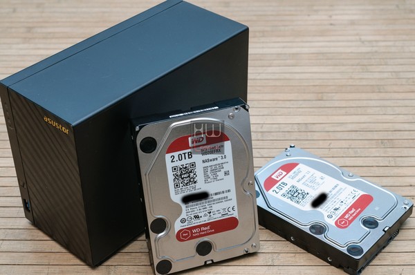 ASUSTOR_AS3202T_-HDD_usati
