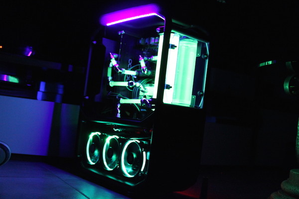Project_modding_In_Win_D-Frame_Mini_by_HW_Legend_-_8ok