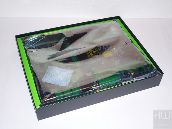 017-supermicro-c7z170-oce-foto-confezione-interno