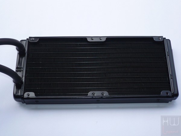 024-thermaltake-water3-extreme-s-foto-kit-dettaglio-radiatore