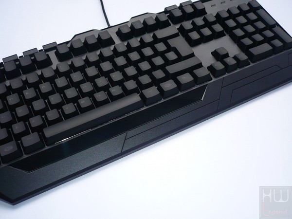 027-coolermaster-devastator2-foto-tastiera-particolari