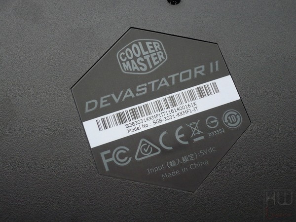 032-coolermaster-devastator2-foto-tastiera-retro-particolari