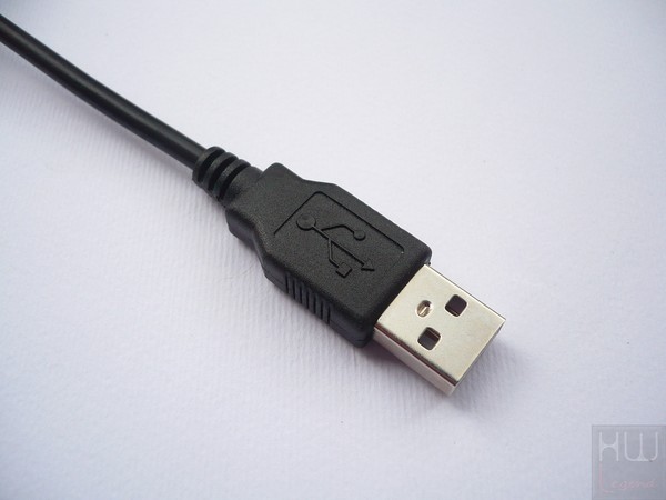 039-coolermaster-devastator2-foto-tastiera-particolare-conn-usb