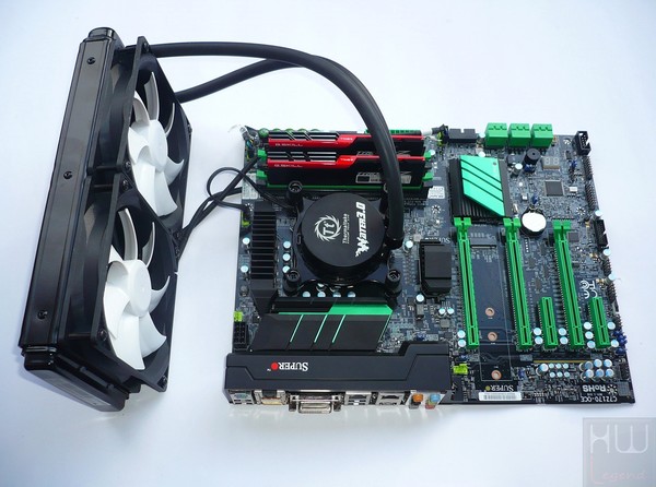 041a-thermaltake-water3-extreme-s-foto-montaggio-fase-3
