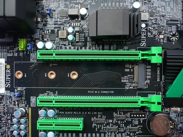 045-supermicro-c7z170-oce-foto-scheda-porta-ultra-m2