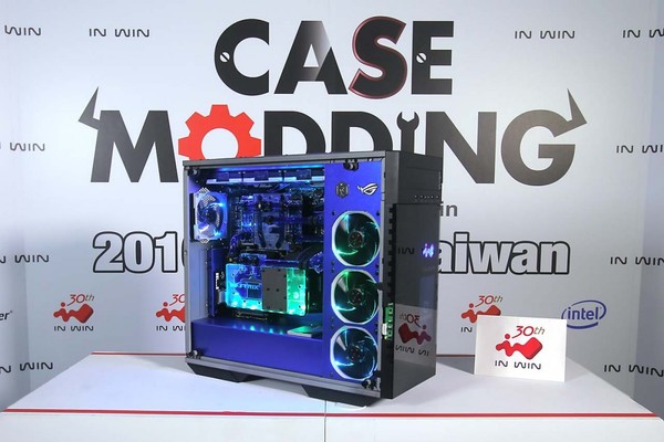 In_Win_Computex_2016_-_10